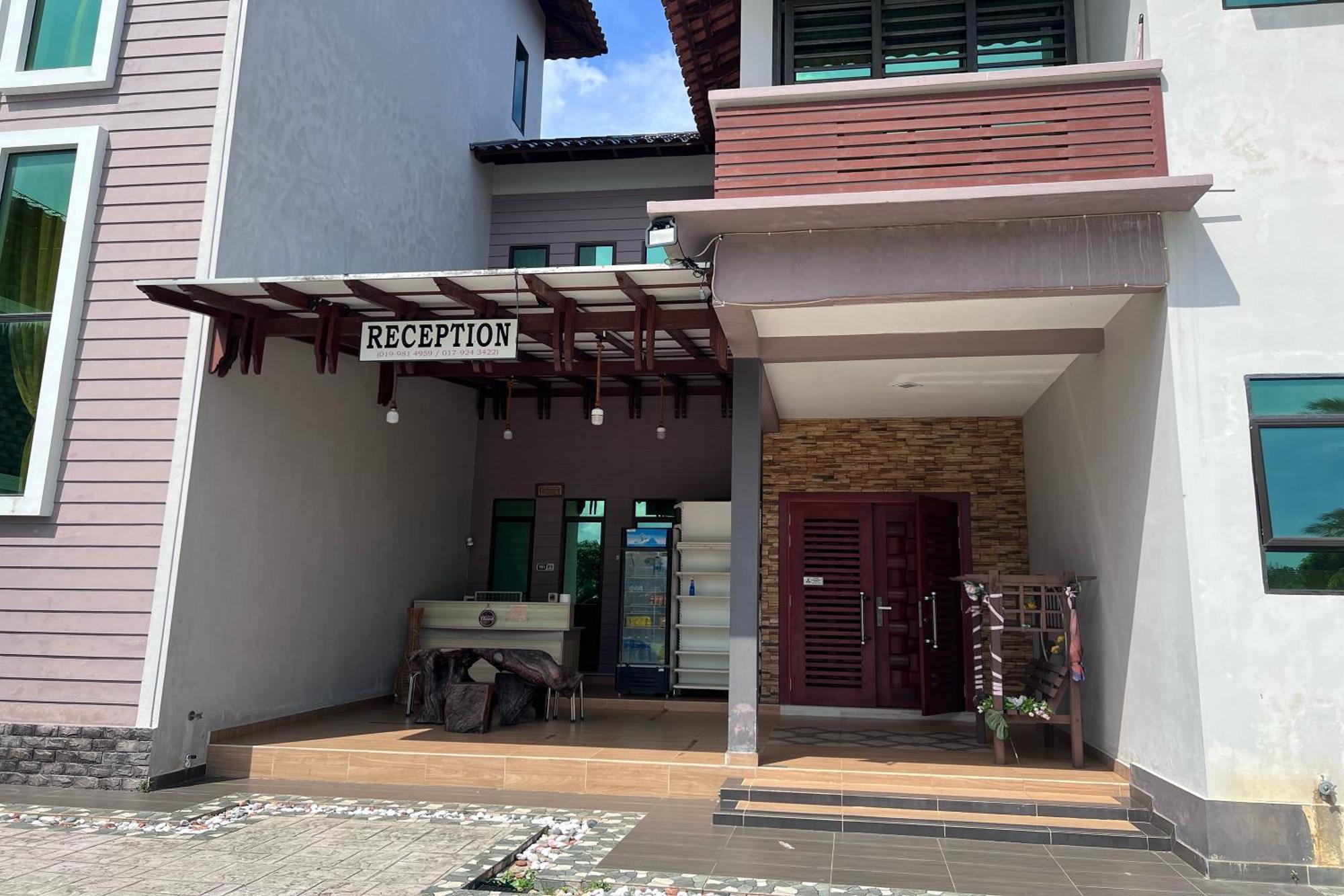 Nurbayu Chalet, Kemaman Kuantan Extérieur photo