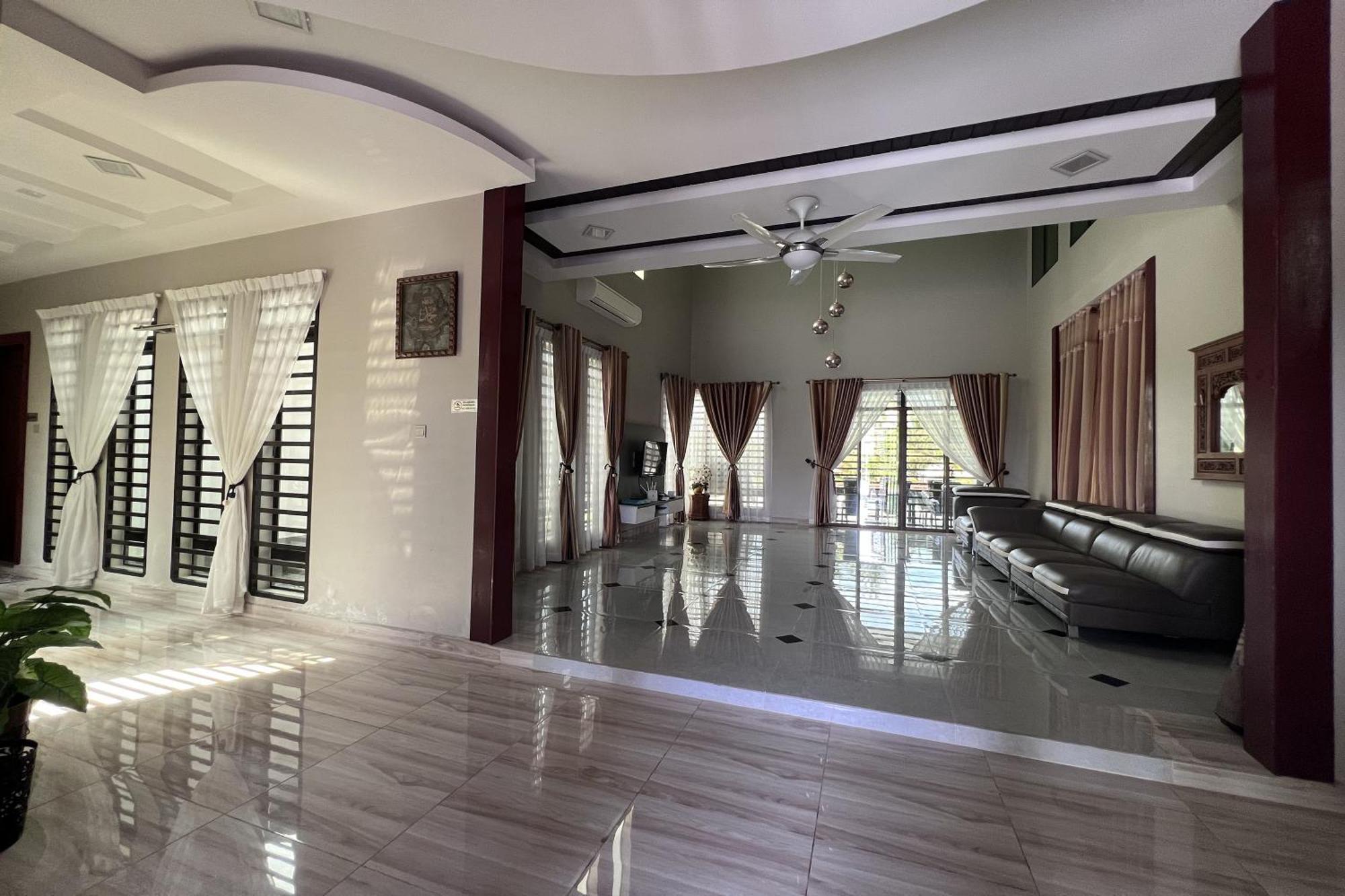 Nurbayu Chalet, Kemaman Kuantan Extérieur photo