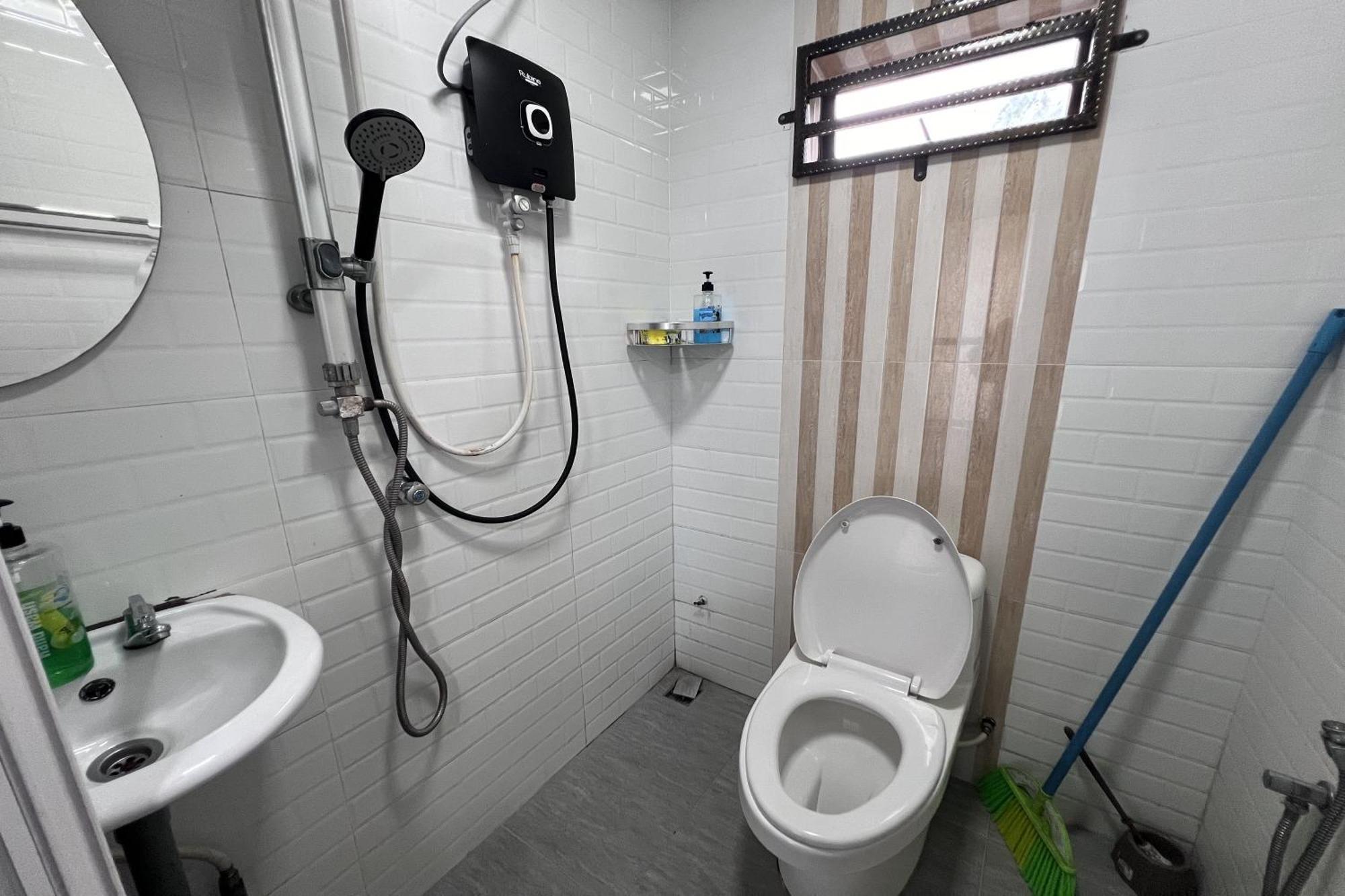 Nurbayu Chalet, Kemaman Kuantan Extérieur photo