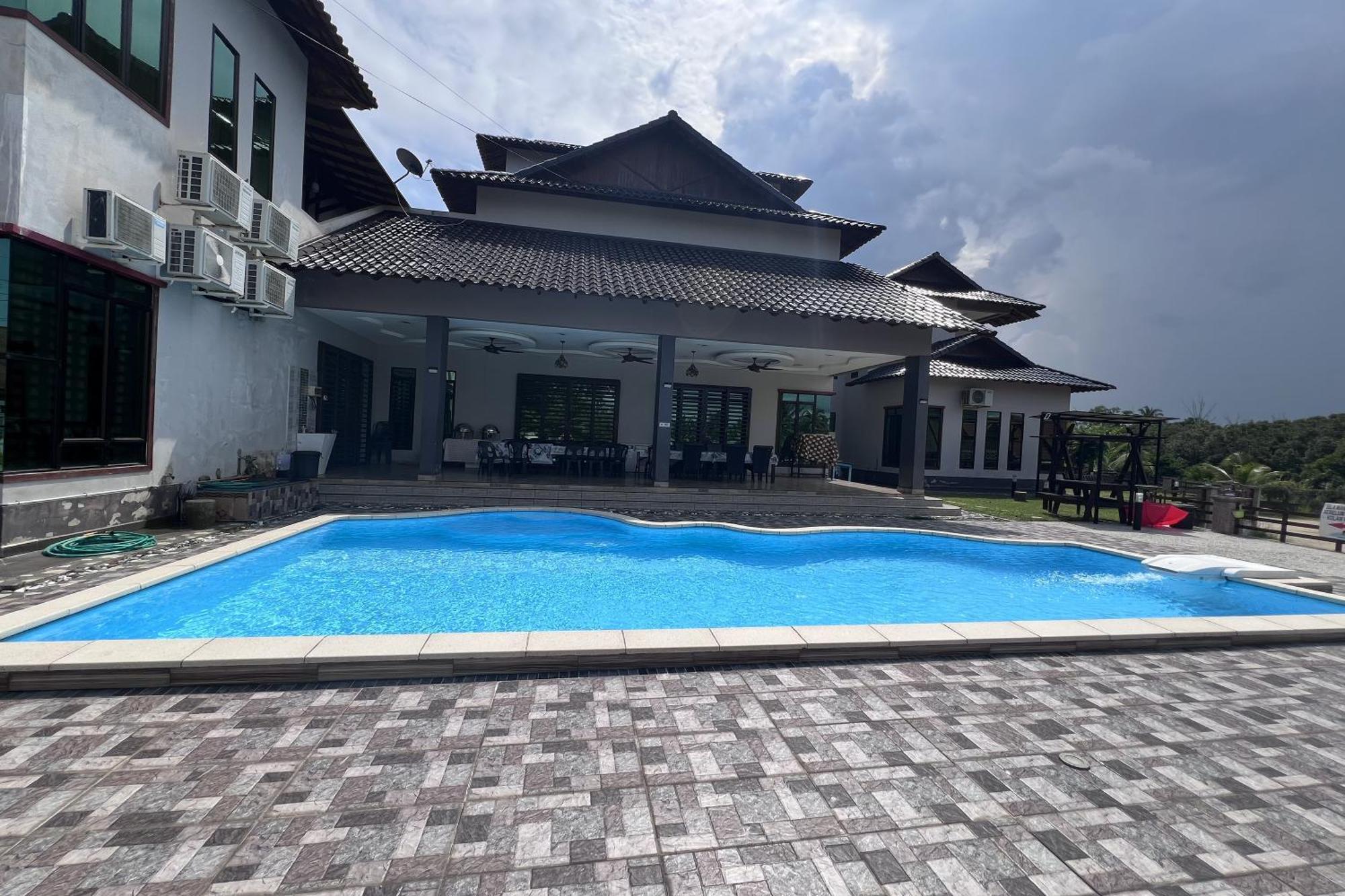 Nurbayu Chalet, Kemaman Kuantan Extérieur photo