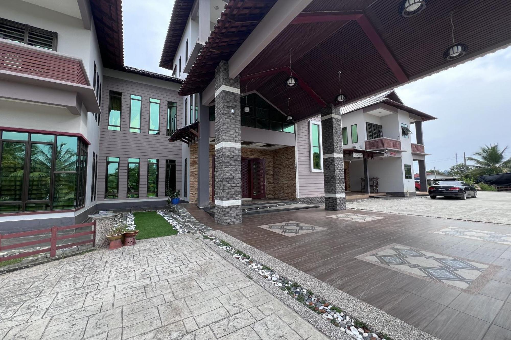 Nurbayu Chalet, Kemaman Kuantan Extérieur photo