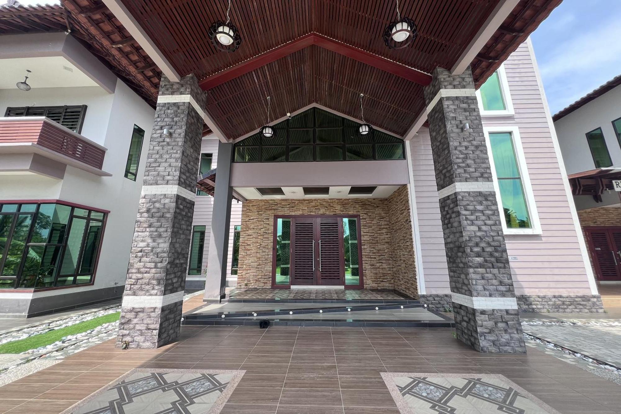 Nurbayu Chalet, Kemaman Kuantan Extérieur photo
